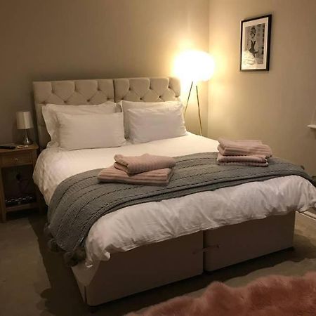 Northdown Lodge - Stunning Property On The Kent Northdowns Hollingbourne Extérieur photo